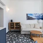 Alaxia Exclusive