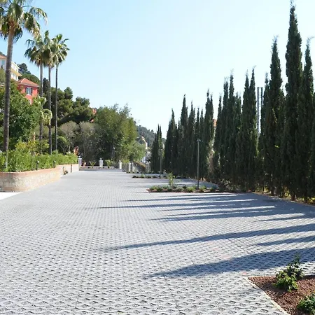 Alaxia Luxury Apartament *
