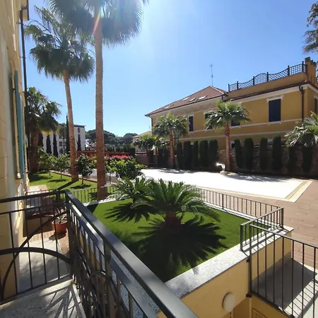 Alaxia Luxury Apartament