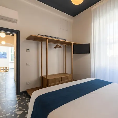 Alaxia Luxury Apartament Alassio