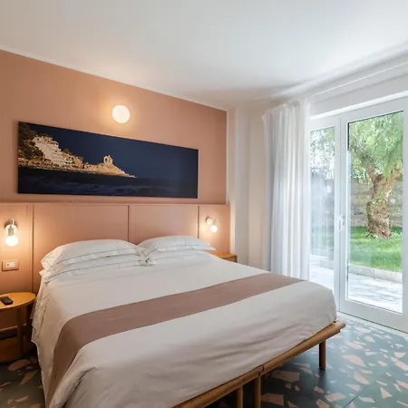 Alaxia Luxury Apartament Alassio
