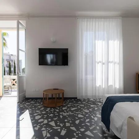 Alaxia Luxury * Alassio