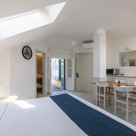 Alaxia Exclusive Apartment *