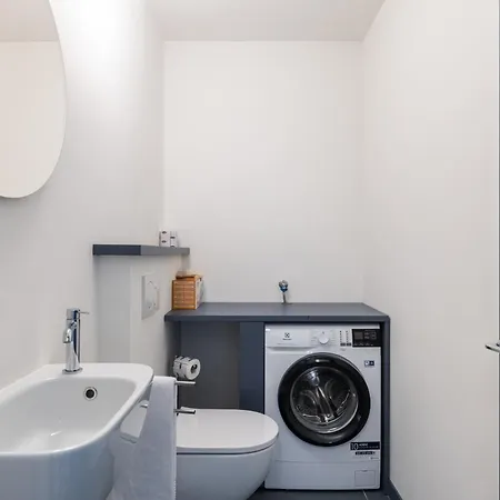 Alaxia Exclusive * Alassio