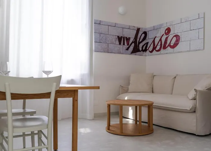 Alaxia Exclusive * Alassio