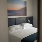 Alaxia Exclusive Apartment *