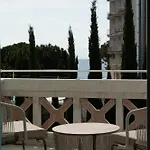 Alaxia Exclusive