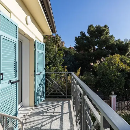 Alaxia Exclusive Apartment Alassio